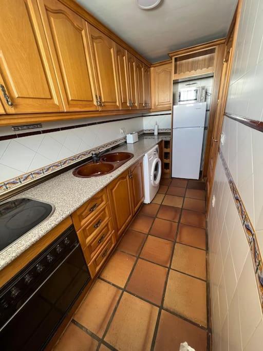 Sierra Nevada Apartamento, Ideal Para Grupos, Aparcamiento En La Puerta Y Con Impresionantes Vistas Ngoại thất bức ảnh