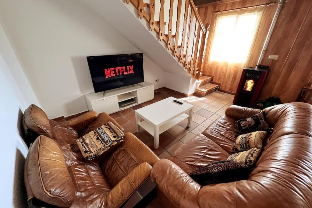 Sierra Nevada Apartamento, Ideal Para Grupos, Aparcamiento En La Puerta Y Con Impresionantes Vistas Ngoại thất bức ảnh